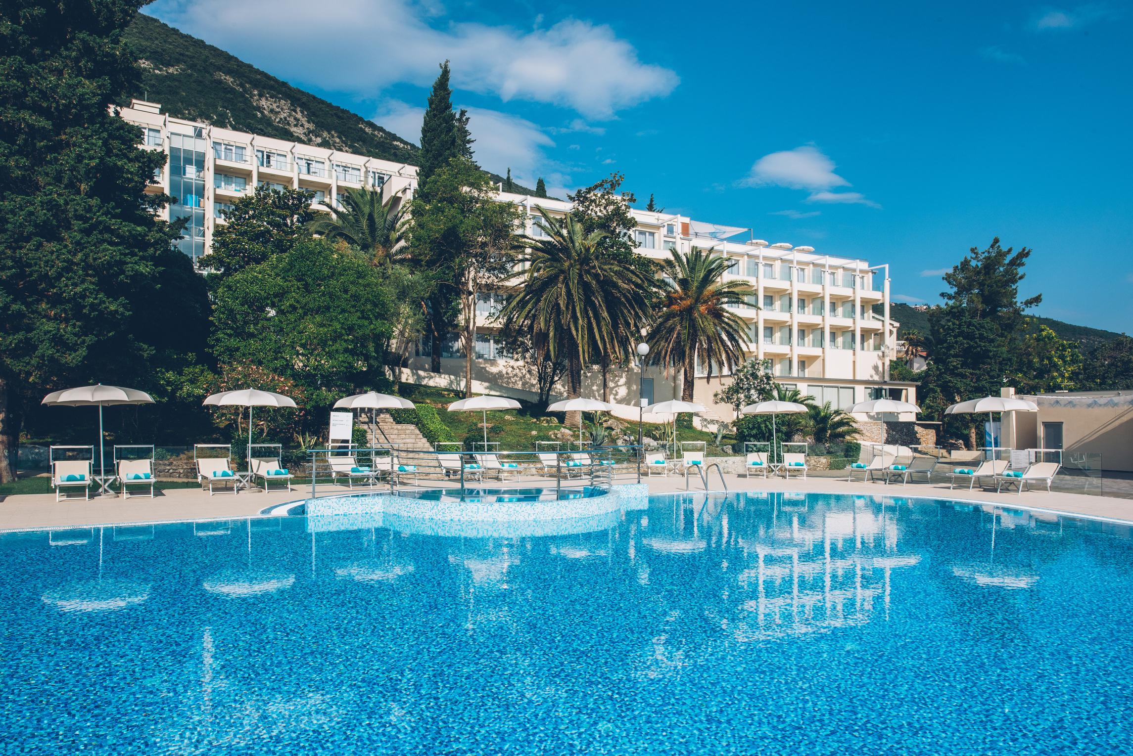 Iberostar Herceg Novi Hotel Exterior photo